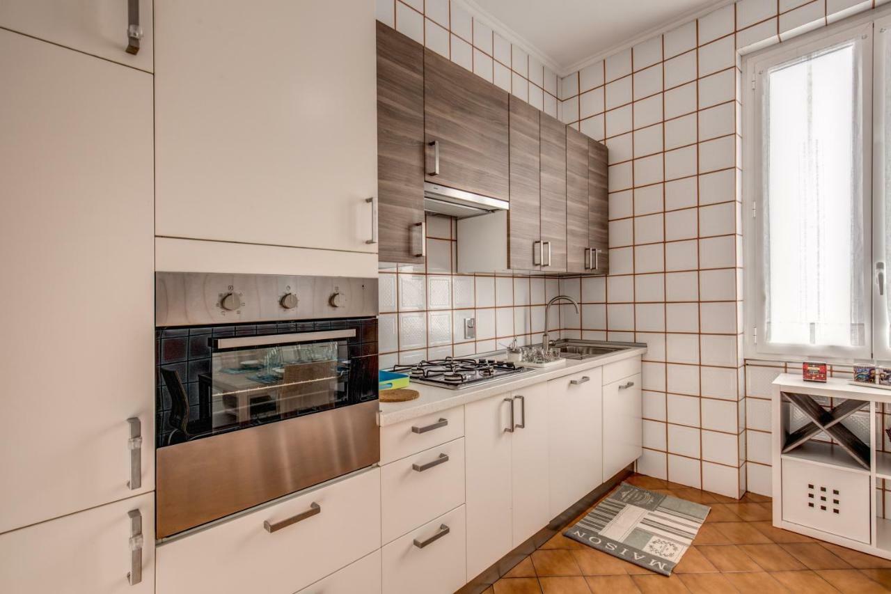 Casa Di Luca _ 3 Bdr Apartment Рим Экстерьер фото